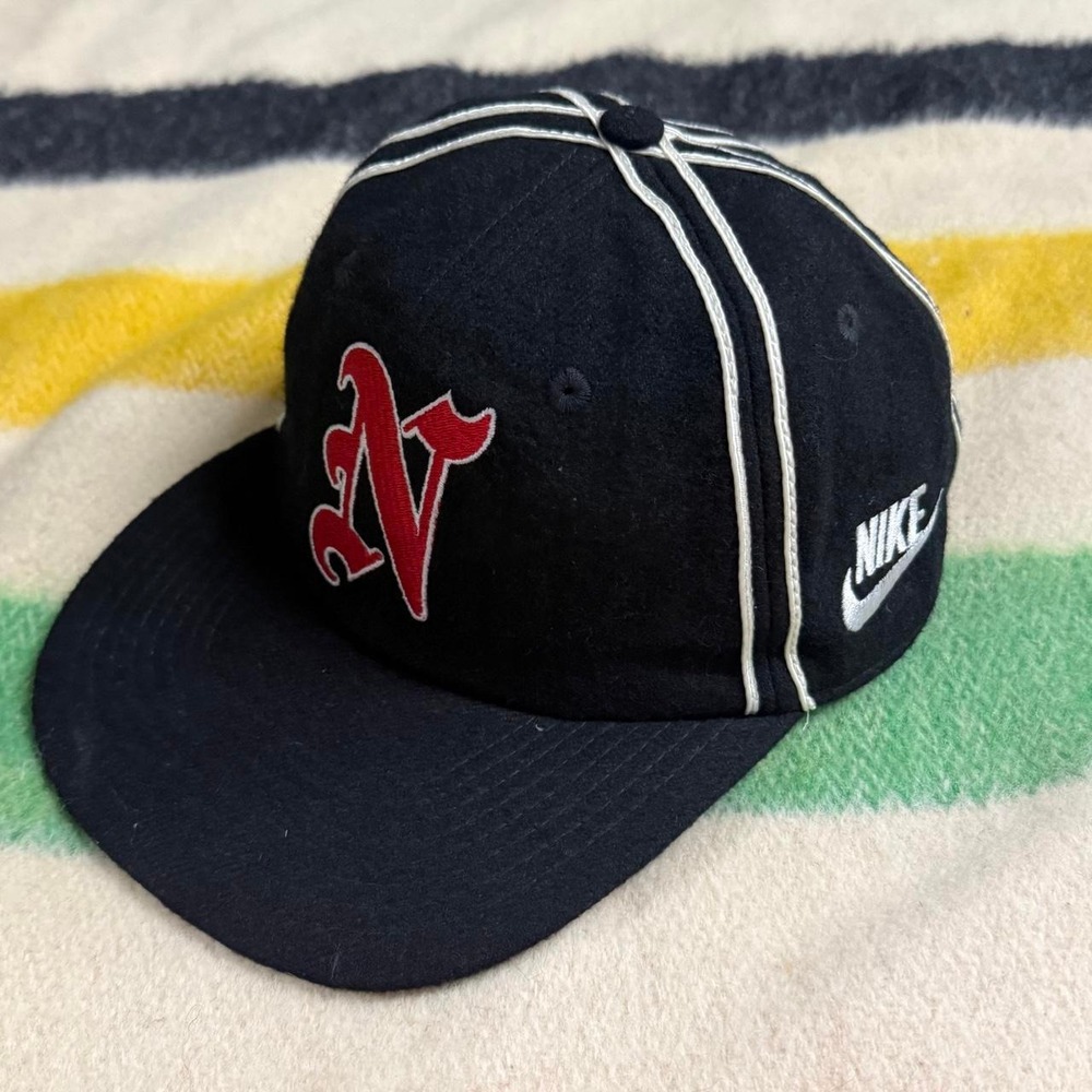 Vintage 90s Nike Wool Blend Old English N Strapback Hat Black F3-01-05-UNI